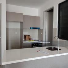 Citizen 2 near to KTM Petaling with Fridge and Washing Machine