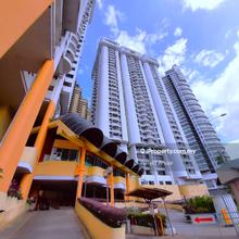 Sale Villa Putra Condominium 3 beds unit