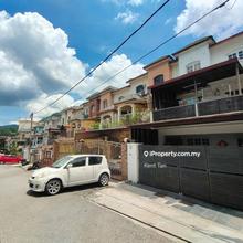 Terrace house for Sale