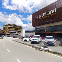 Corner, facing main road, Bandar Utama 