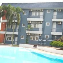 En-Bloc with 12 units apartment 