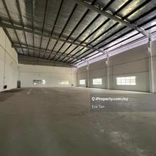1.5 Storey Semi-Detached Factory at Kulai for sale