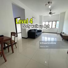 Partly furnished - Aircond - Walk to LRT station