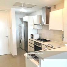 Full furnished Serviced residence for Rent at Solaris Dutamas