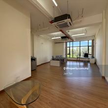 Move in Condition Gamuda Biz Suites Office for Sale
