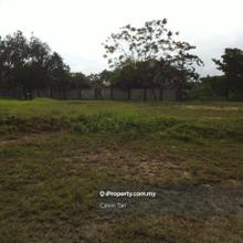 Puchong Mas land for Rent 