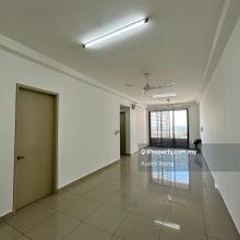 Partially D'aman Residence Condo 1076sf Taman mas Puchong 2 carpark