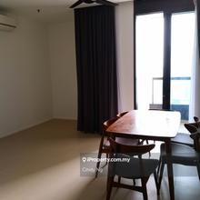 Quiet facing, high floor 2 bedroom, partial furnished, must view