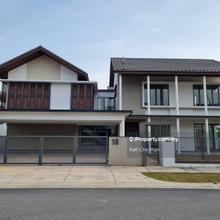 Beautiful Twin Bungalow Tiana Elmina Garden