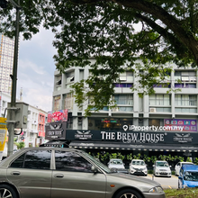 10 minutes to Midvalley and LRT/MRT
