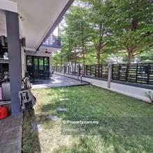 Freehold 3storey Corner House For Sale. Gated Guarded.