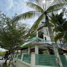 Semi-D house for Sale