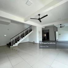 3 Storey Corner Lot, Side Land 24ft, Gated Guarded, Good Condition