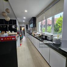 Corner unit at BK 8 Sapphire for sale