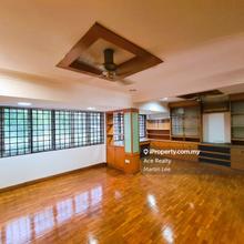Upper and Lower unit Townhouse combined into a full 3 Storey House