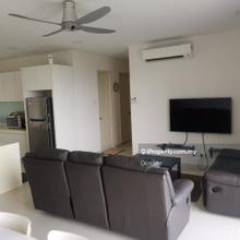 3 Bedroom 2 Bathroom with wet kitchen , High Floor