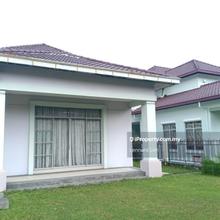 Well Maintain, Low Density, Good Neighborhood