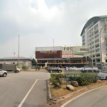 Prime Location at Bandar Utama Facing Main Road Suitable For Showroom 