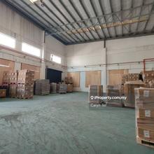 Partially furnished and with laminated flooring 