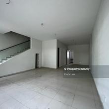 Great price to sell! Freehold 2storey Terrace