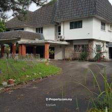 Freehold Double Storey Bungalow in Exclusive Upmarket Neighbourhood