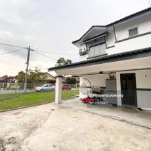Gated Area, Renovated Unit, Suitable For Own Stay. 