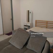 Ready move in, Fully furnished, Great condition unit, Welcome to view.