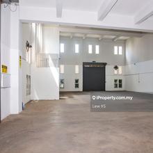 Temasya Glenmarie  2.5 Storey Semi-Detached Factory For Rent