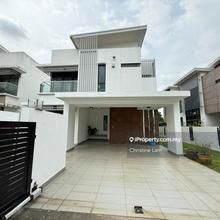 Alam Impian 2 Storey Semi D House For Rent