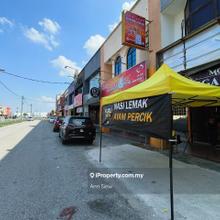 Double Storey Shop Lot For Sale in Station 18- Facing Main Road