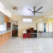 Ready To Move In Partially Furnished Glen View Villa Condominium