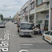 1.5 storey light industrial for Rent at sungai Tiram