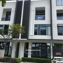 For Sale - 3 Storey Shopoffice with own lift.