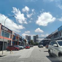1.5 Storey Link Factory Bandar Sunway Pjs 11 for Rent