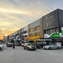 Setia taipan 2- 3 storey adjoining shoplot for sale , ROI up to 4.6%