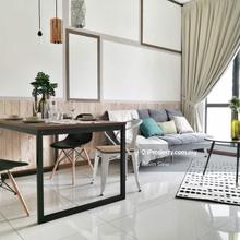 Crescent Bay Suites @ Bayu Puteri 