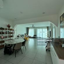 Fully Renovated Meritus Residensi Seaview Penthouse with 4carpark