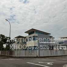 Bungalow corner house in taman kayangan,pelangi heights,mantin 