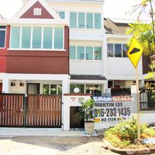 Rebuilt 3 Storey Terrace House in  Sri Hartamas