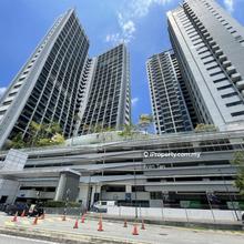 Below Market Price Duplex unit at D'Latour Sunway nr Taylor's College