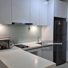 Centrus soho 1room unit Partly Furnished limited unit available now!!