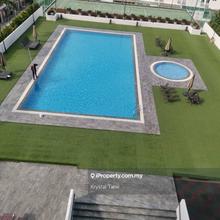 Villa makmur condo corner unit for rent