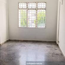 Goodyear Court 9 - Unit for Sale