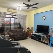 Pelangi Astana Cozy comfort Unit with Partly Furnished for sale