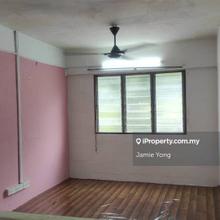 Affordable Freehold 3-Beds Shop Apartment For Sale in Segar Ria Cheras