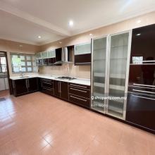 Renovated, Below Marketprice, Good for Own Idea Reno, 24 Hour Security