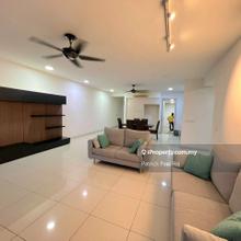 Park facing. Large unit in Desa Park City, priced to sell. 