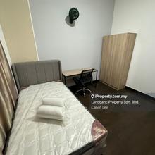 Medium Room
