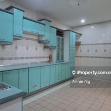Double Storey Link House@ Bukit Rahman Putra, Sungai Buloh for Sale!