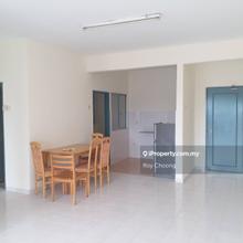 Apartment S D , Top Floor, Bandar Sri Damansara